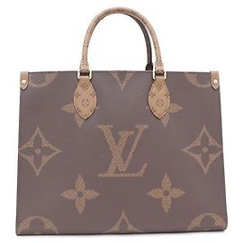 Louis Vuitton OnTheGo MM Tote- und Schultertasche aus Monogram Canvas