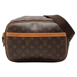 Louis Vuitton Monogram Reporter PM Crossbody Shoulder Bag