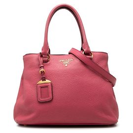 Prada Logo Handtasche aus rosa Vitello Daino Leder
