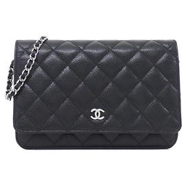 Carteira com Corrente Chanel Timeless Classic Line
