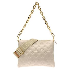 Borsa a tracolla Louis Vuitton Coussin PM