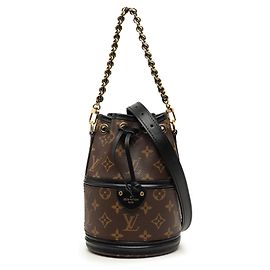 Louis Vuitton Monogram Canoe Handtasche