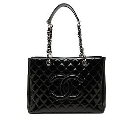 Borsa Tote Chanel Matelassé in pelle verniciata nera