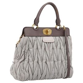 Borsa a mano Miu Miu Matelassé in pelle 2way Grigio Tono Oro Auth 199342A