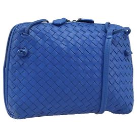 Borsa a tracolla BOTTEGA VENETA INTRECCIATO in pelle blu Auth 201989V
