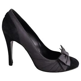 Chanel Black Leather Heels Size 38