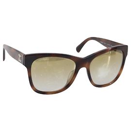 Occhiali da sole CHANEL Plastica Brown Silver CC Auth BA15428