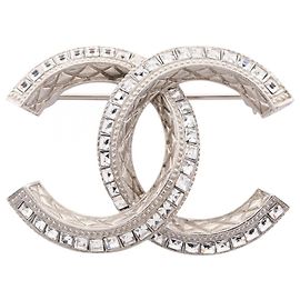 Broche Chanel Coco Mark