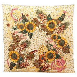 Chanel Coco Mark Seidentuch mit Blumenmuster