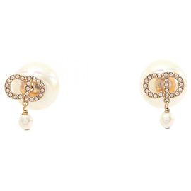Pendientes Christian Dior Tribal CD Logo