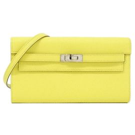 Hermès Kelly Classic To Go Shoulder Wallet