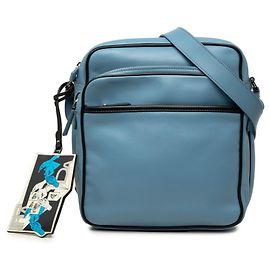 Bolso bandolera Prada con placa de logotipo triangular