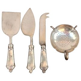 Autre Marque Käsebesteck-Set aus Silber mit Sieb