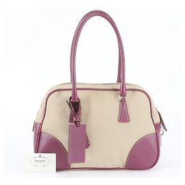 Bolsa de ombro em couro com logótipo triangular Prada