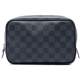 Louis Vuitton Damier Graphite Toilette Pouch PM Schwarz