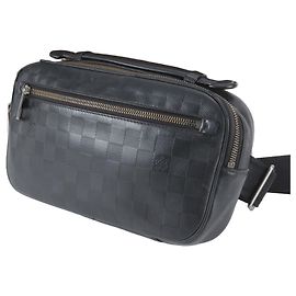 Bolsa de Mão/Sling Louis Vuitton Damier Infini Ambrelle em couro
