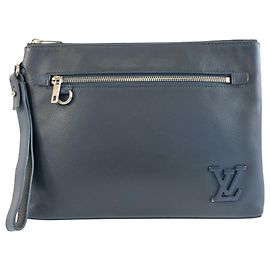 Pochette Aerogram in pelle blu Louis Vuitton