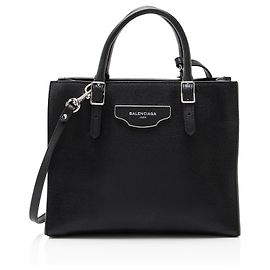 Balenciaga Piccola Tote Papier A6 Zip Around in pelle di vitello grana grossa