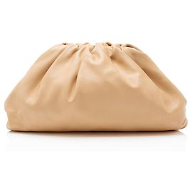 Clutch The Pouch in pelle di vitello Bottega Veneta - VENDITA FINALE