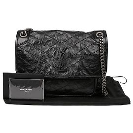 Saint Laurent Bolso de hombro Niki de piel vintage crinkle para mujer Negro Cadena plateada