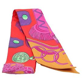 Hermès Foulard in seta Twilly rosso