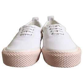 Céline 180° Sneaker Weiß Canvas Rosa Sohle