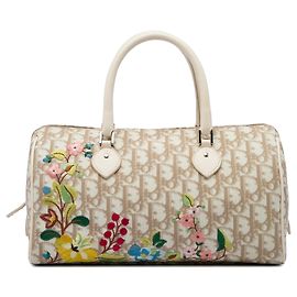 Borsa Boston Diorissimo Dior in tela rivestita beige con ricami floreali