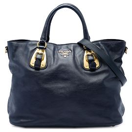 Bolso tote shopping convertible abierto Prada en piel de becerro suave azul