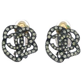 Chanel Camellia Coco Mark Strass-Stecker-Ohrringe