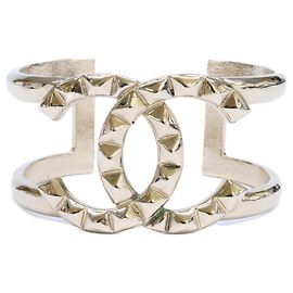 Bracelete CHANEL A17C Studded Coco Mark