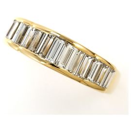 Autre Marque Ringband aus 18K Gelbgold mit Diamant