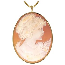 Autre Marque Collar de oro amarillo 18K con perla y camafeo de concha
