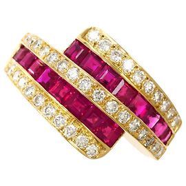 Autre Marque Eleganter Ring aus 18K Gelbgold mit Rubin und Diamant