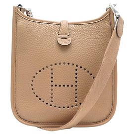 Hermès NEUE HERMES EVELYNE 16 AMAZONE HANDTASCHE AUS CLEMENCE LEDER CHAI SCHULTERTASCHE