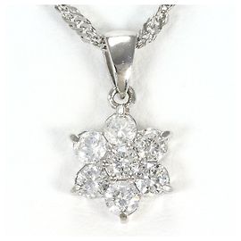 Autre Marque Collana in platino e diamanti