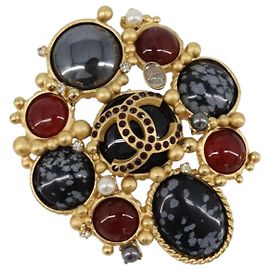 Spilla CHANEL Metallo Oro CC Auth bs36908M
