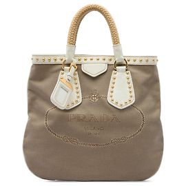 Bolsa Satchel Prada em lona Canapa marrom com tachas, logo e alças de corda