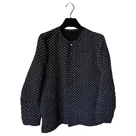 Autre Marque Casaco curto preto de bolinhas