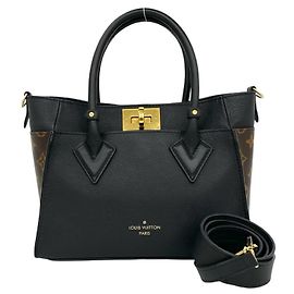 Bolso Louis Vuitton On My Side PM Monogram