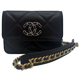 Chanel Borsa Mini Crossbody WOC con Catena Nera