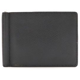 Louis Vuitton Taiga Portefeuille Pince Bi-fold Wallet