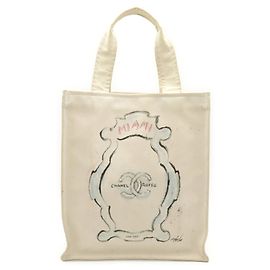 Chanel Shopper-Bag aus Canvas in Elfenbein