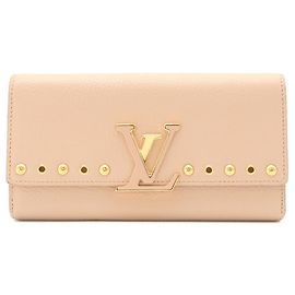 Louis Vuitton Portefeuille Capucines Bi-fold Long Wallet