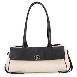 Sac à bandoulière Chanel noir