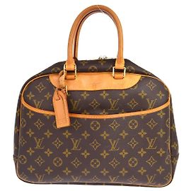 Louis Vuitton Deauville Monogram Canvas Standard