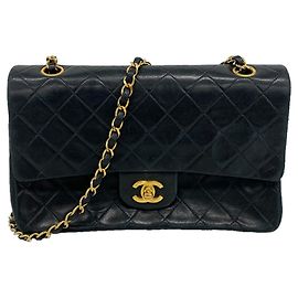 Bolsa de Ombro Chanel Matelassé