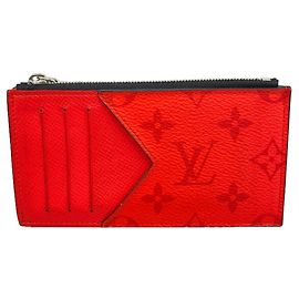 Porta-moedas e cartões Louis Vuitton Taigarama em Rouge