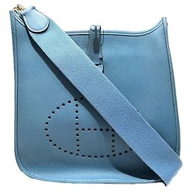Hermès Hermes Evelyne PM Schultertasche in Himmelblau