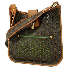 Bolso de hombro Louis Vuitton Monogram Perfo Musette