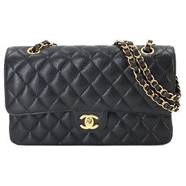 Bolsa de ombro Chanel Matelasse 25 com corrente em couro caviar preto